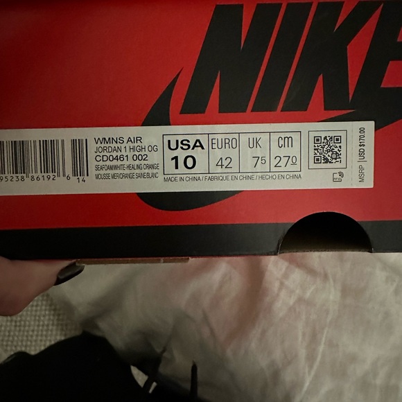 Nike women’s air Jordan high OG- Seafoam/white - Picture 5 of 5